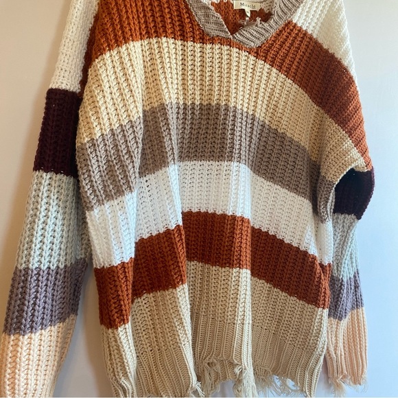 Miracle Cream and Orange V-Neck Sweater - Picture 2 of 5